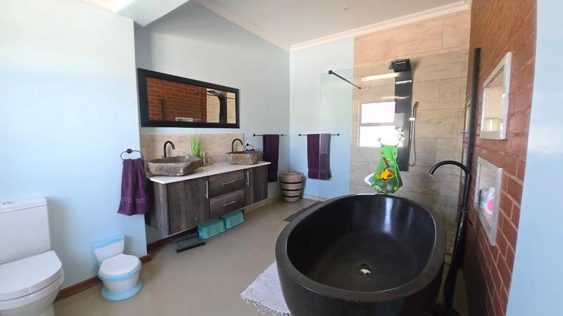 5 Bedroom Property for Sale in La Camargue Private Country Estate North West